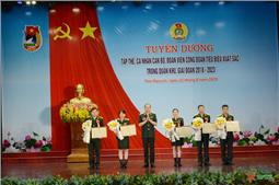 Quân khu: Tuyên dương 27 tập thể, cá nhân đoàn viên công đoàn tiêu biểu, xuất sắc